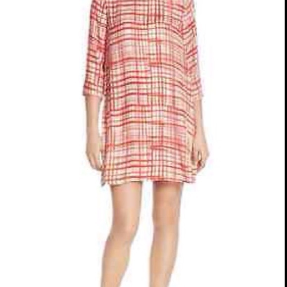 BB Dakota Dresses & Skirts - BB Dakota 3/4 sleeve shift dress in Siracha